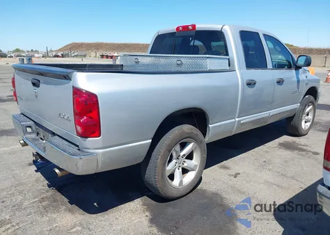 2007 Dodge Ram 1500 Slt/Trx4 Off Road/Sport z USA, uszkodzony, nr VIN 1D7HU18207J571579